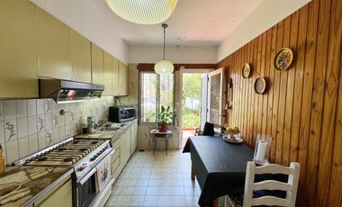 PH en planta alta en venta en Victoria!