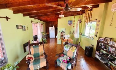 PH en planta alta en venta en Victoria!