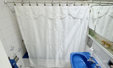 PH en planta alta en venta en Victoria!