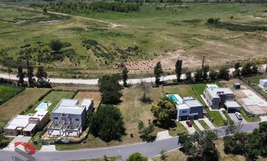 Lote con proyecto en barrio privado Estancia Smithfield Zárate