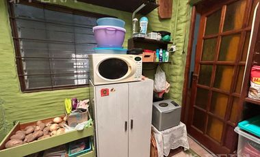 Venta de casa 6 ambientes con cochera en Villa Dominico