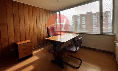 Oficina en Arriendo en Avenida Alemania