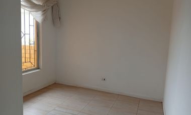 SE VENDE CASA ESQUINA EN BAQUEDANO