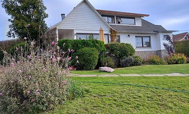 HERMOSA PROPIEDAD EN SANTO DOMINGO