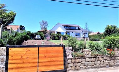 HERMOSA PROPIEDAD EN SANTO DOMINGO