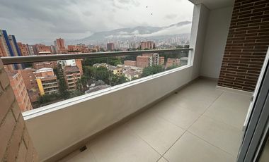 PENTHOUSE EN ARRIENDO UBICADO EN ENVIGADO SECTOR EL PORTAL