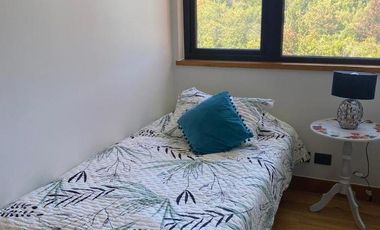 EXCELENTE Y AMPLIO DPTO 4 DORM 3 BAÑOS NUEVA PUNTILLA VILLARRICA, 1.500MM GGCC INCLUIDO