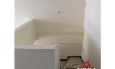 Casa dúplex en Los Guaduales, Neiva