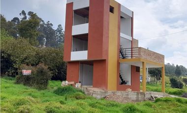 HERMOSA CASA PROYECTO LA FUENTE TOCANCIP