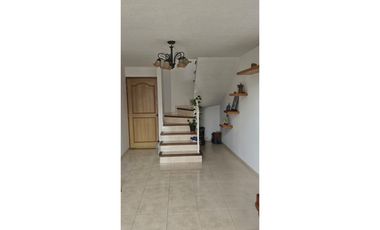 SE VENDE ESPECTACULAR  PENTHOUSE - CONJUNTO TERRANOVA