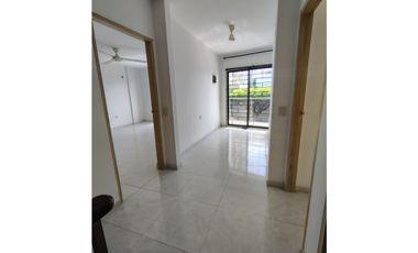 SE ARRIENDA CASA DE DOS PISOS EN BARRIO LA CASTELLANA DE MONTERIA