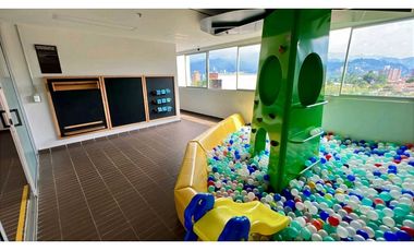 VENTA DE APARTAMENTO UBICADO EN ITAGUI SURAMERICA RANGO 4 d