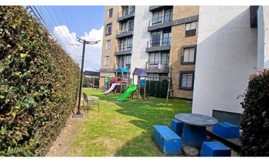 Vendo apartamento en primer piso en Cajicá con CLUB HOUSE.