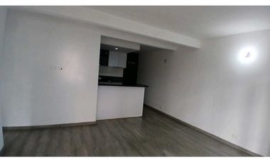Vendo apartamento en primer piso en Cajicá con CLUB HOUSE.