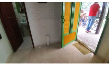 Casalote de 660 M2 en 260 mill casa prefabricada en La Mesa Cund