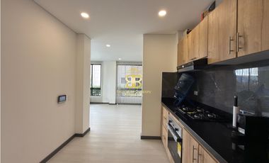 SE VENDE APARTAMENTO EN COTA CON JARDIN PRIVADO