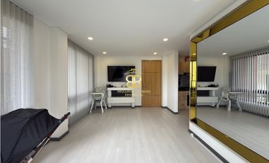 SE VENDE APARTAMENTO EN COTA CON JARDIN PRIVADO