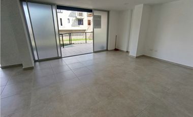 Arriendo local comercial en La Ceja- punto estrátegico.