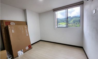 EN LAS MEJORES UNIDADES DE SABANETA Y CON MOBILIARIO NUEVO