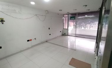 OFICINA EN VENTA EN PALMIRA FRENTE AL PARQUE BOLVAR 2DO PISO 204