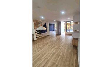 Se vende preciosa casa excelentes acabados en conjunto cerrado