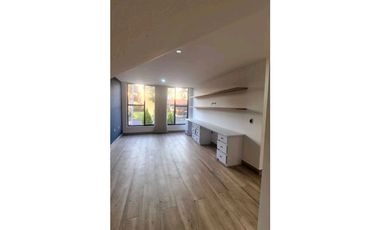 Se vende preciosa casa excelentes acabados en conjunto cerrado