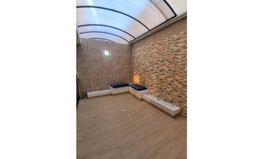 Se vende preciosa casa excelentes acabados en conjunto cerrado