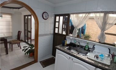ACSI 1355. Se vende Casa en Mosquera.