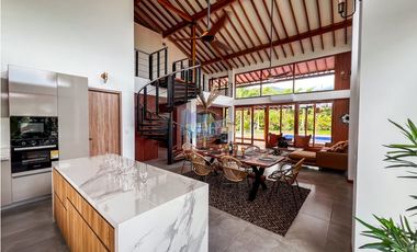 En Venta Casa Campestre en Condominio Santa Teresita (Restrepo – Meta)