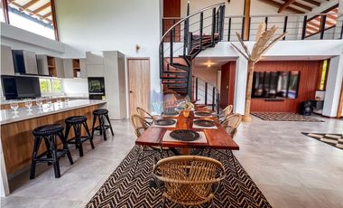 En Venta Casa Campestre en Condominio Santa Teresita (Restrepo – Meta)