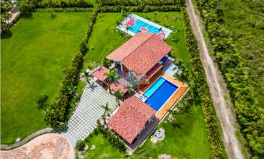 En Venta Casa Campestre en Condominio Santa Teresita (Restrepo – Meta)