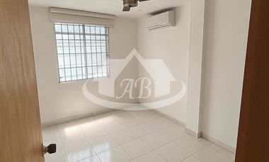 CASA EN VENTA BARRIO VILLA FLORIDA MONTELIBANO |9468