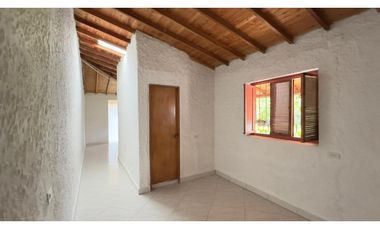 SE RENTA APARTAESTUDIO VEREDA HOJAS ANCHAS GUARNE