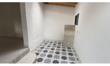 SE RENTA APARTAESTUDIO VEREDA HOJAS ANCHAS GUARNE