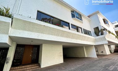 BOSQUES DE LAS LOMAS. casa en condominio en venta