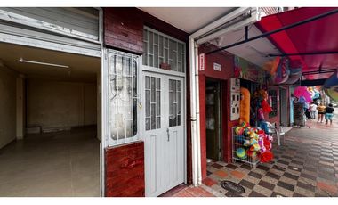 ARRIENDO LOCAL EN VILLETA