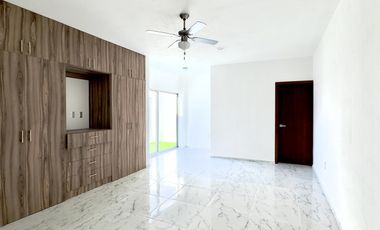 Casa en Fraccionamiento Burgos Bugambilias