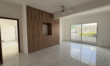 Casa en Fraccionamiento Burgos Bugambilias