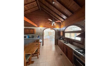 VENTA/ CASA QUINTA/ FINCA/ 6 HEC/TOMA PERMUTAS MDP Y CAPITAL