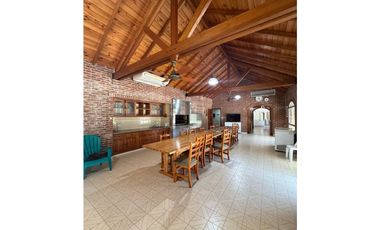 VENTA/ CASA QUINTA/ FINCA/ 6 HEC/TOMA PERMUTAS MDP Y CAPITAL