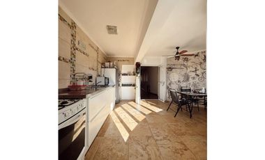 VENTA DEPARTAMENTO 2 DORMITORIOS CON COCHERA ZONA PARQUE