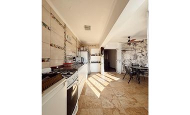 VENTA DEPARTAMENTO 2 DORMITORIOS CON COCHERA ZONA PARQUE