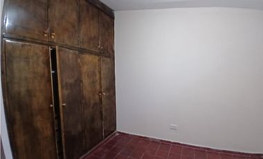 VENDE CASA EN EL BARRIO SMATA, LAS HERAS, MENDOZA.
