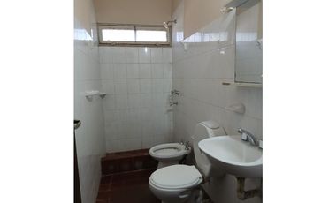 VENDE CASA EN EL BARRIO SMATA, LAS HERAS, MENDOZA.