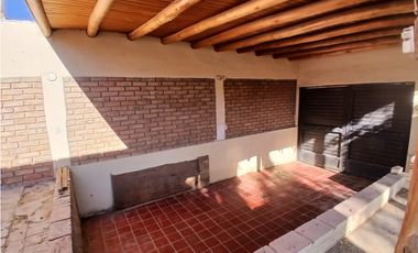 VENDE CASA EN EL BARRIO SMATA, LAS HERAS, MENDOZA.
