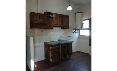 VENDE CASA EN EL BARRIO SMATA, LAS HERAS, MENDOZA.