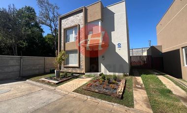 Casa en Venta en Barrio Frances