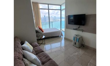 Se vende  Grand Tower modelo.i