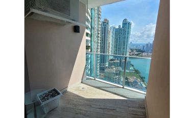 Se vende  Grand Tower modelo.i