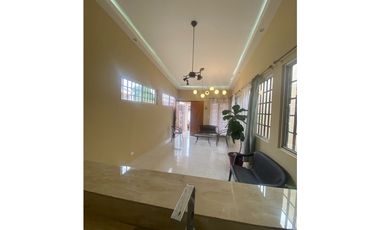 ✅  ✨Espaciosa casa de 4R en Villa Lucre-Alquiler-A.A